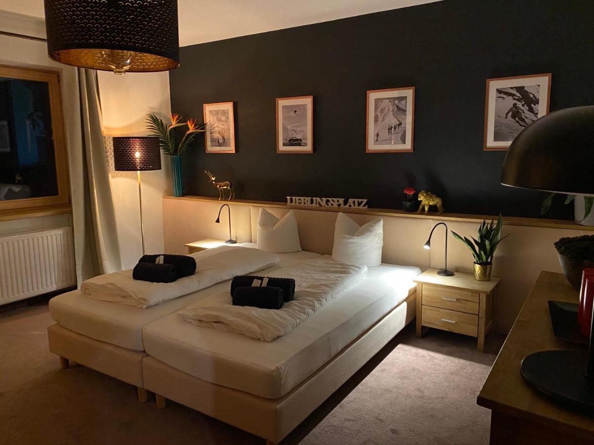 Cafe Schneider Appartments Санкт-Антон-ам-Арльберг Экстерьер фото