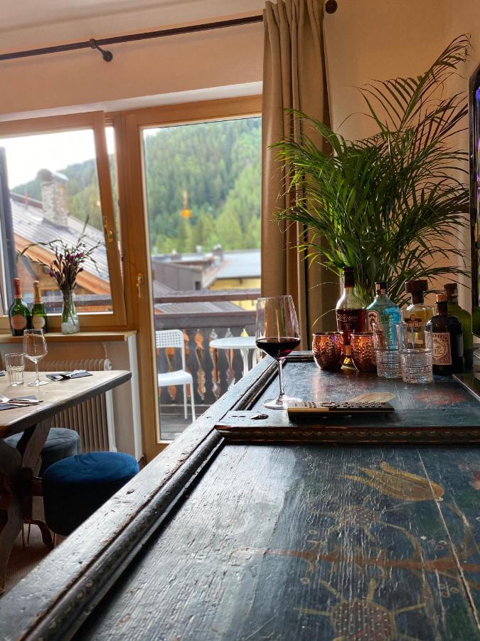 Cafe Schneider Appartments Санкт-Антон-ам-Арльберг Экстерьер фото