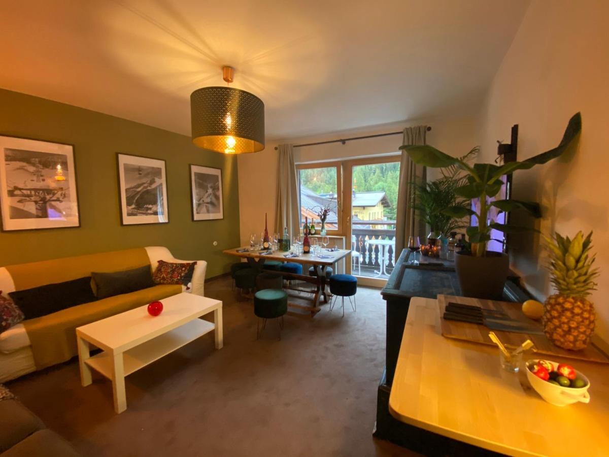 Cafe Schneider Appartments Санкт-Антон-ам-Арльберг Экстерьер фото