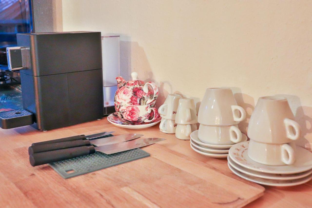 Cafe Schneider Appartments Санкт-Антон-ам-Арльберг Экстерьер фото