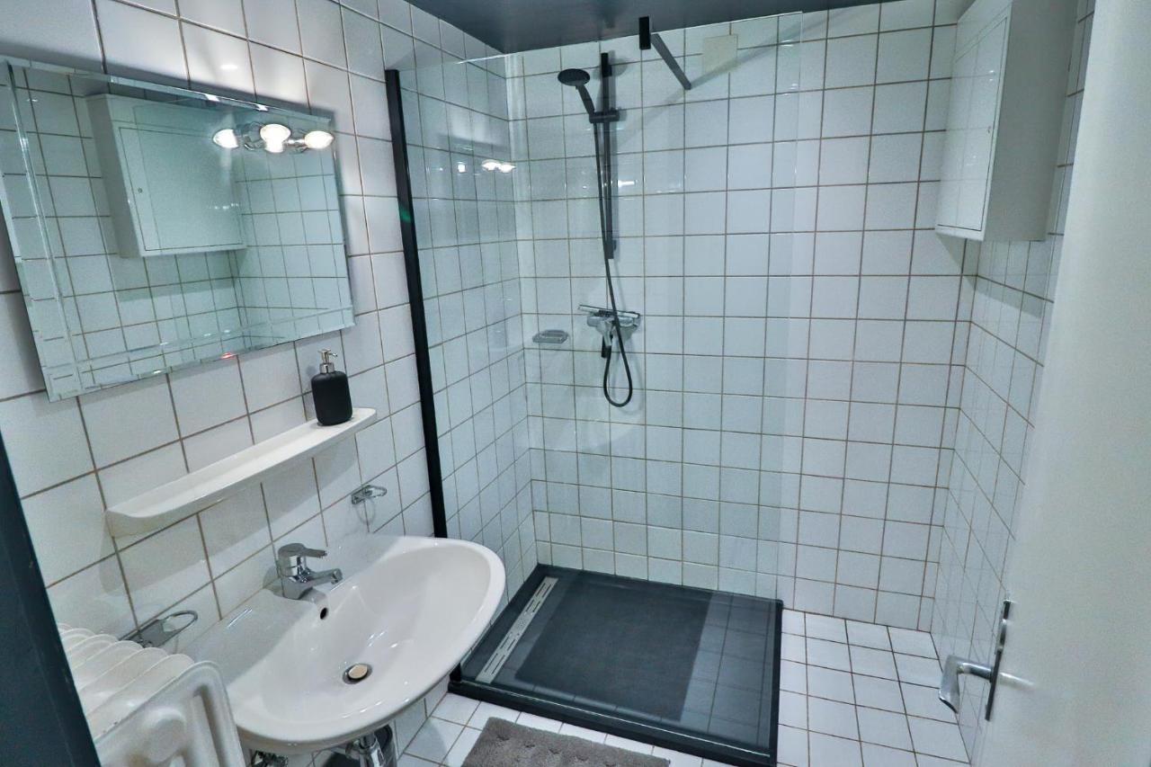 Cafe Schneider Appartments Санкт-Антон-ам-Арльберг Экстерьер фото
